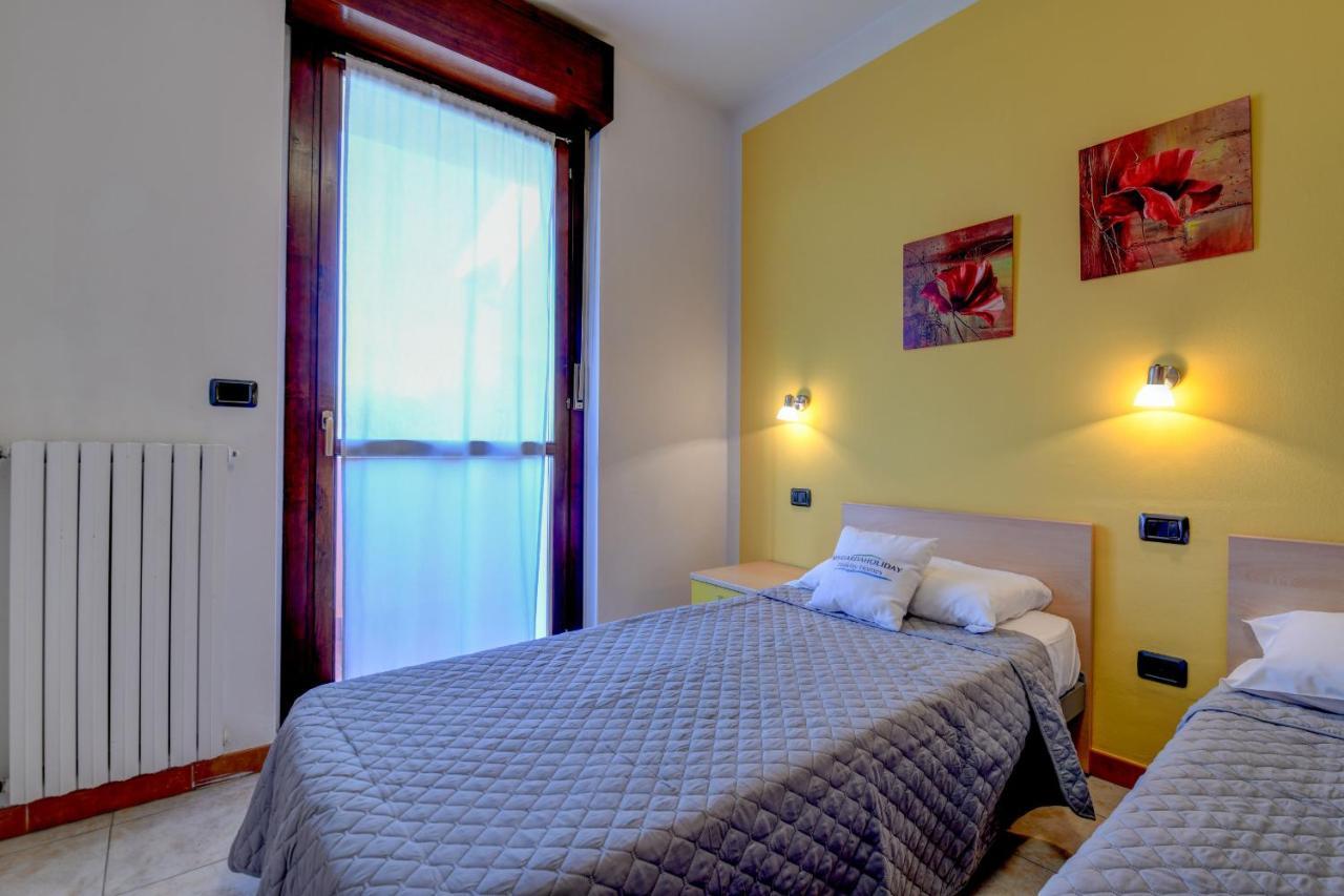 Residence Meridiana 佩斯基耶拉德加达 外观 照片