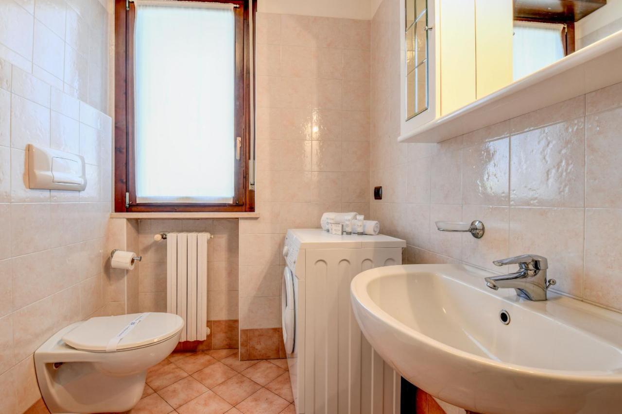 Residence Meridiana 佩斯基耶拉德加达 外观 照片